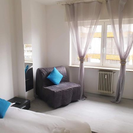 J&M House -Fronte Ospedale- Incluso Netflix E Disney Plus Udine Ngoại thất bức ảnh