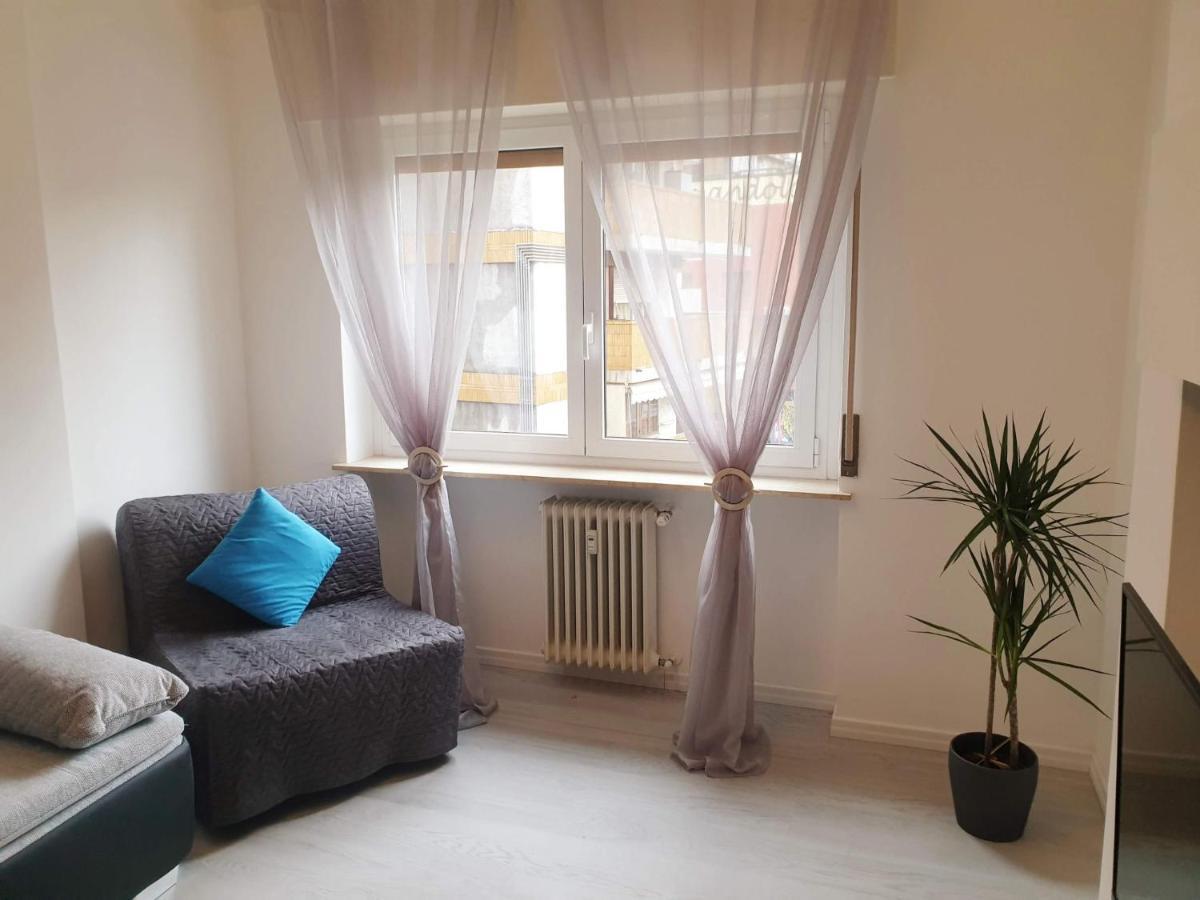 J&M House -Fronte Ospedale- Incluso Netflix E Disney Plus Udine Ngoại thất bức ảnh